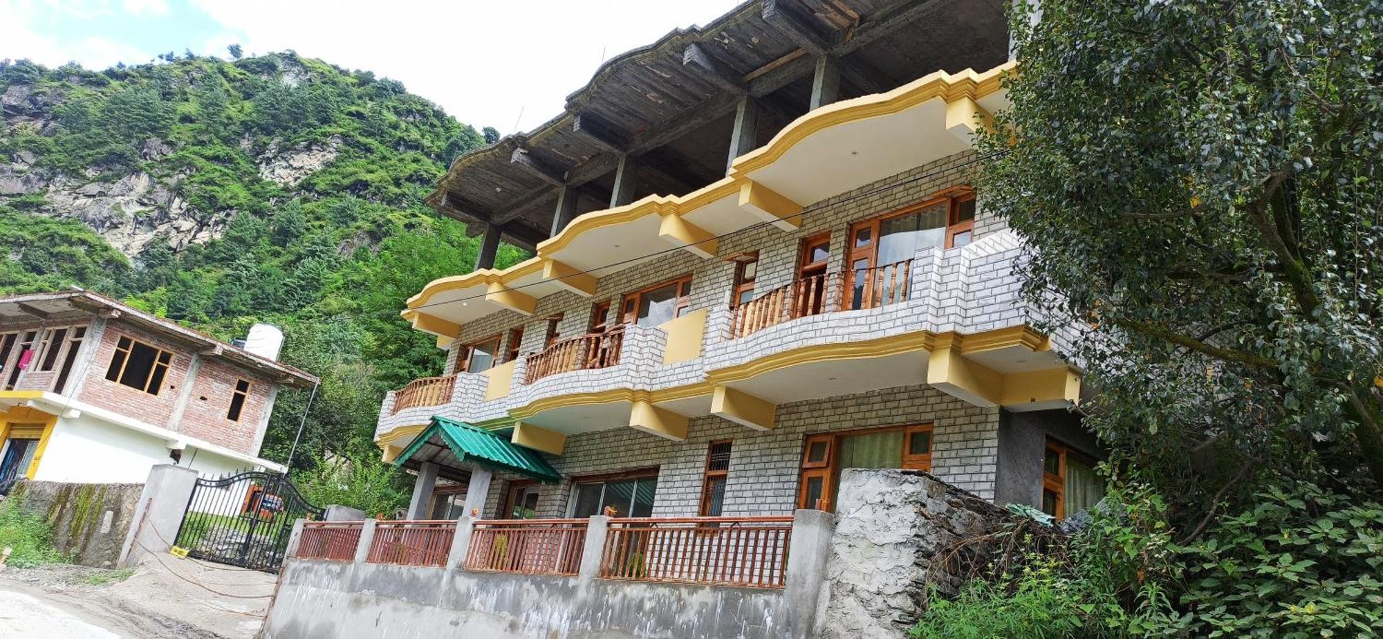 Hotel Royal Galaxy Tirthan Banjar Luaran gambar